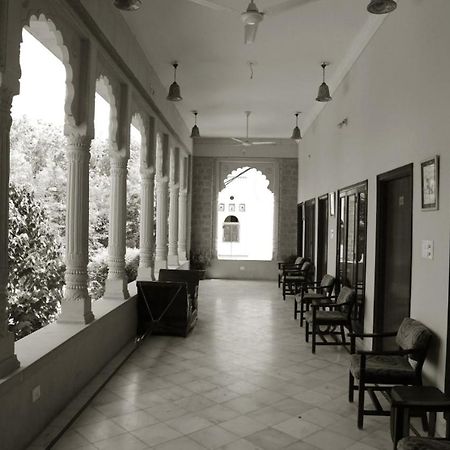 Hotel Karan Villas Kota  Buitenkant foto