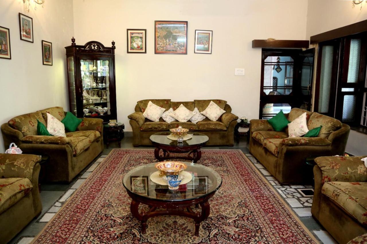 Hotel Karan Villas Kota  Buitenkant foto